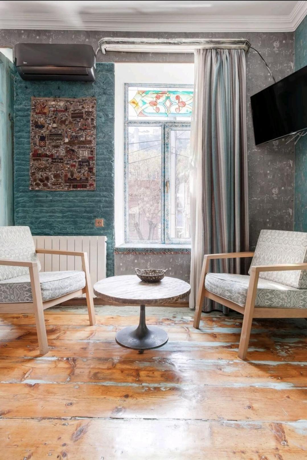 Arts Hotel Tiflis Habitación foto