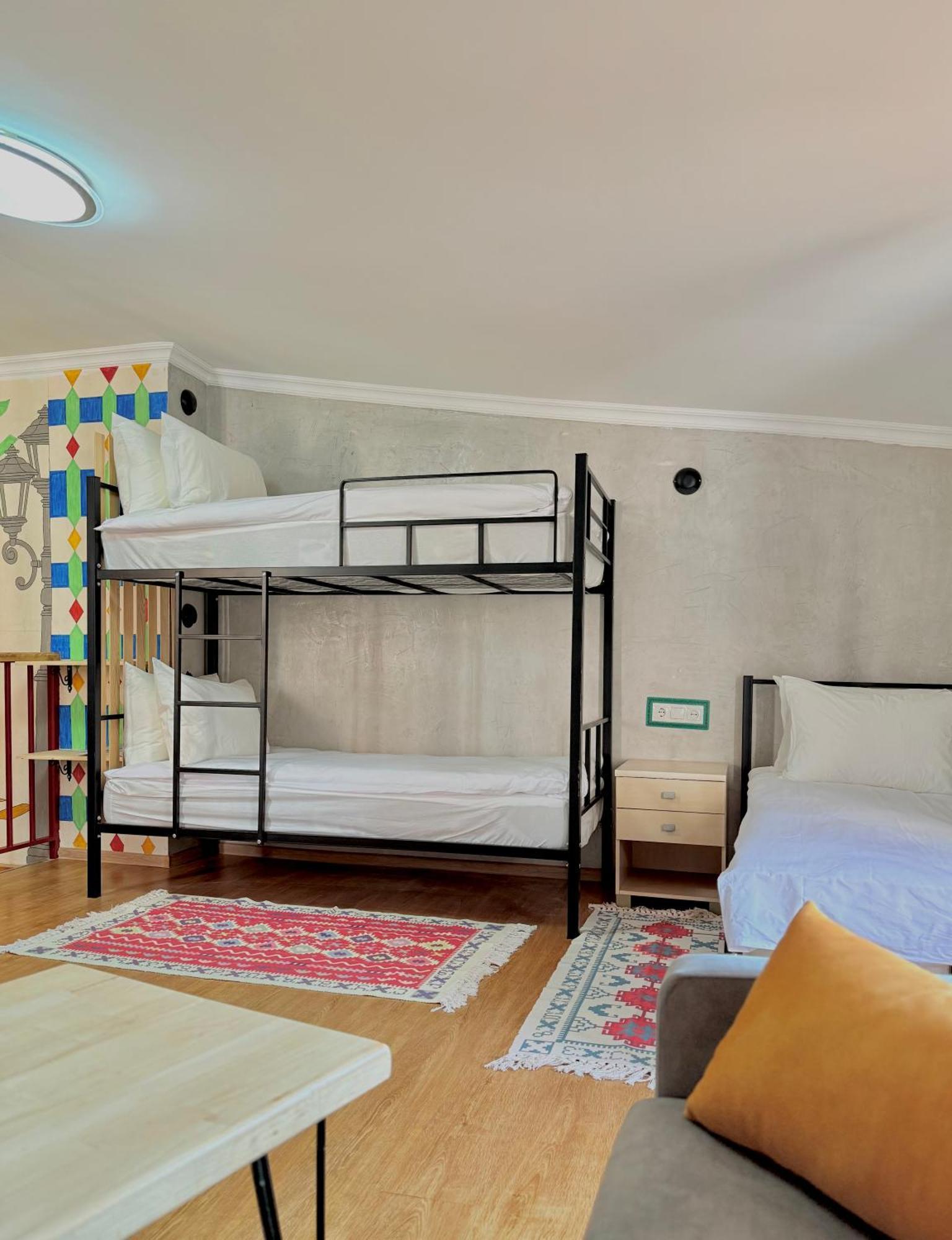 Arts Hotel Tiflis Habitación foto